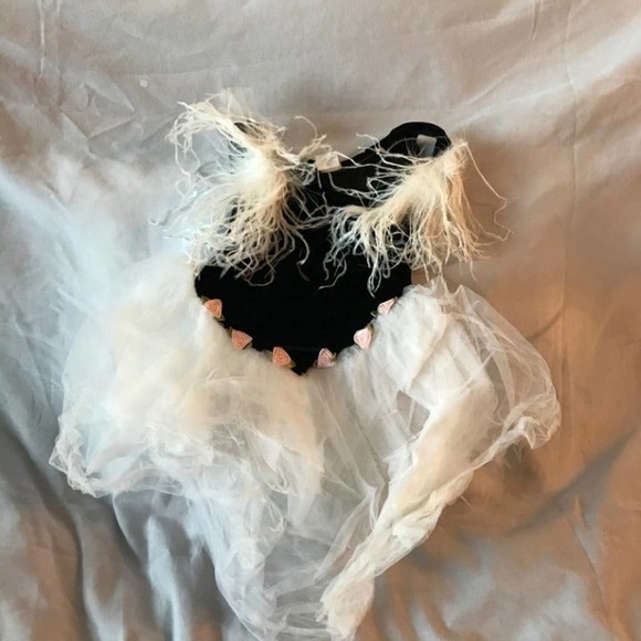 Girl's Frilly Skirt/Bottom - Picture 1 of 5
